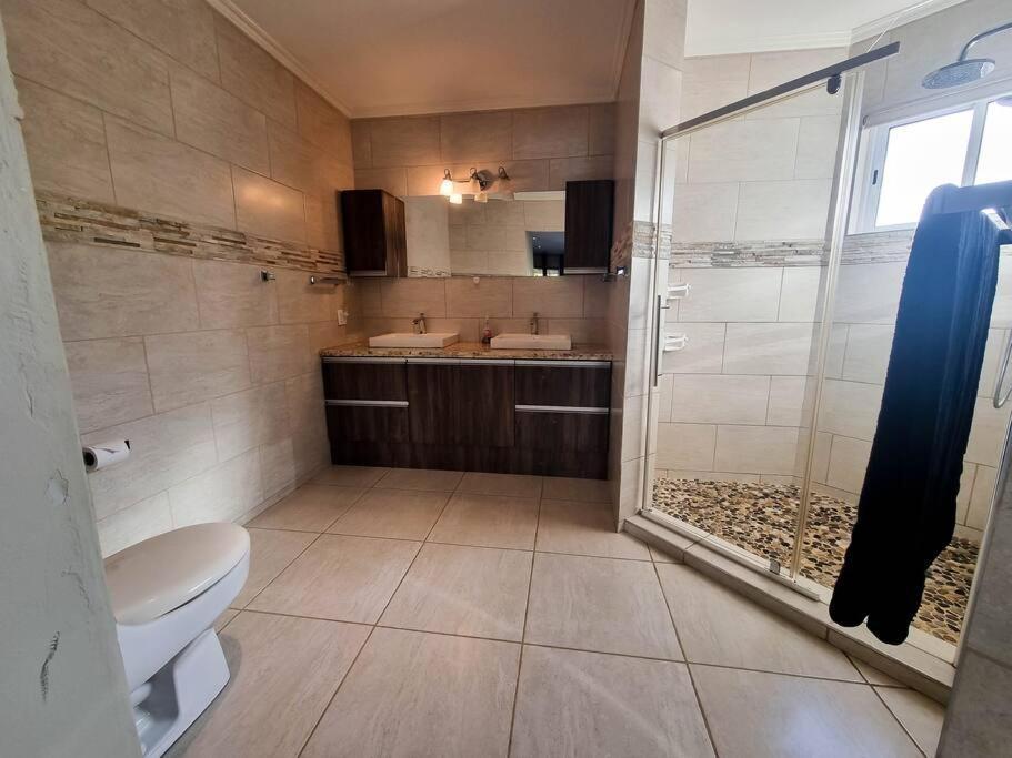 Villa With Pool And Sea View Fontein Extérieur photo