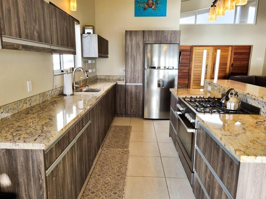 Villa With Pool And Sea View Fontein Extérieur photo