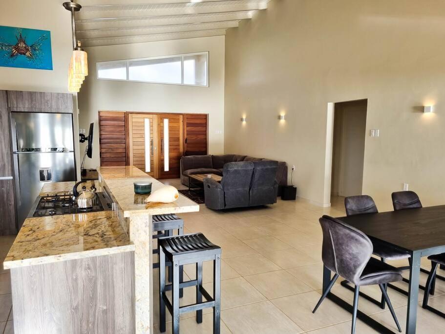Villa With Pool And Sea View Fontein Extérieur photo